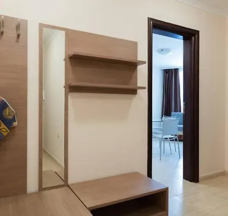 Arena 65M2 - 1 Bedroom, 1St Line To The Beach Διαμέρισμα *