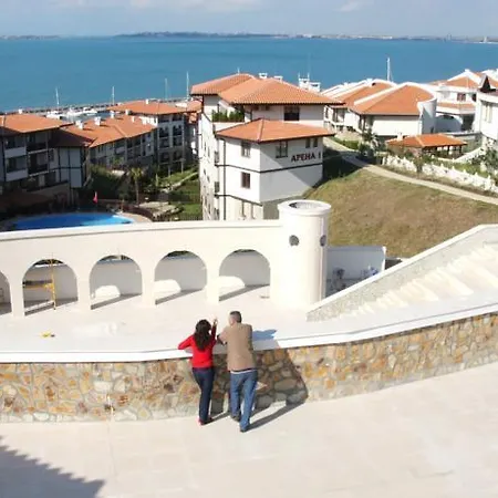 Arena 65M2 - 1 Bedroom, 1St Line To The Beach Διαμέρισμα *