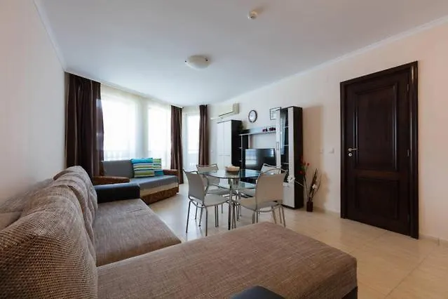 Arena 65M2 - 1 Bedroom, 1St Line To The Beach Apartman Szveti Vlasz