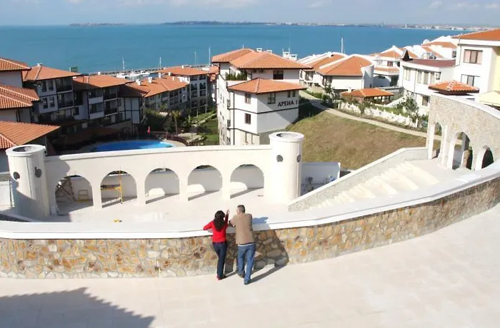 Arena 65M2 - 1 Bedroom, 1St Line To The Beach Apartman *