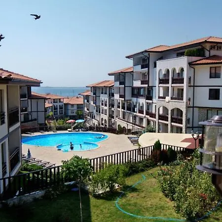 Arena 65m2 - 1 Bedroom, 1st Line To The Lejlighed